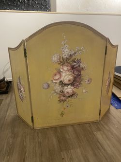 VINTAGE FLORAL SCREEN