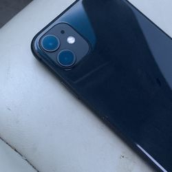 iPhone 11 Unlocked 