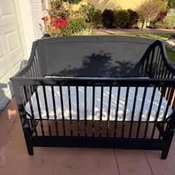 Convertible Bed, Midnight Grey Finish