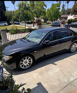 2002 BMW B7 4 Door Sedan !
