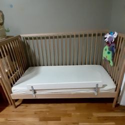 Child's Crib 