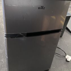 Mini Fridge With Freezer