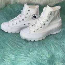 Converse CTAS White Lugged High Tops Women’s Size 7.5