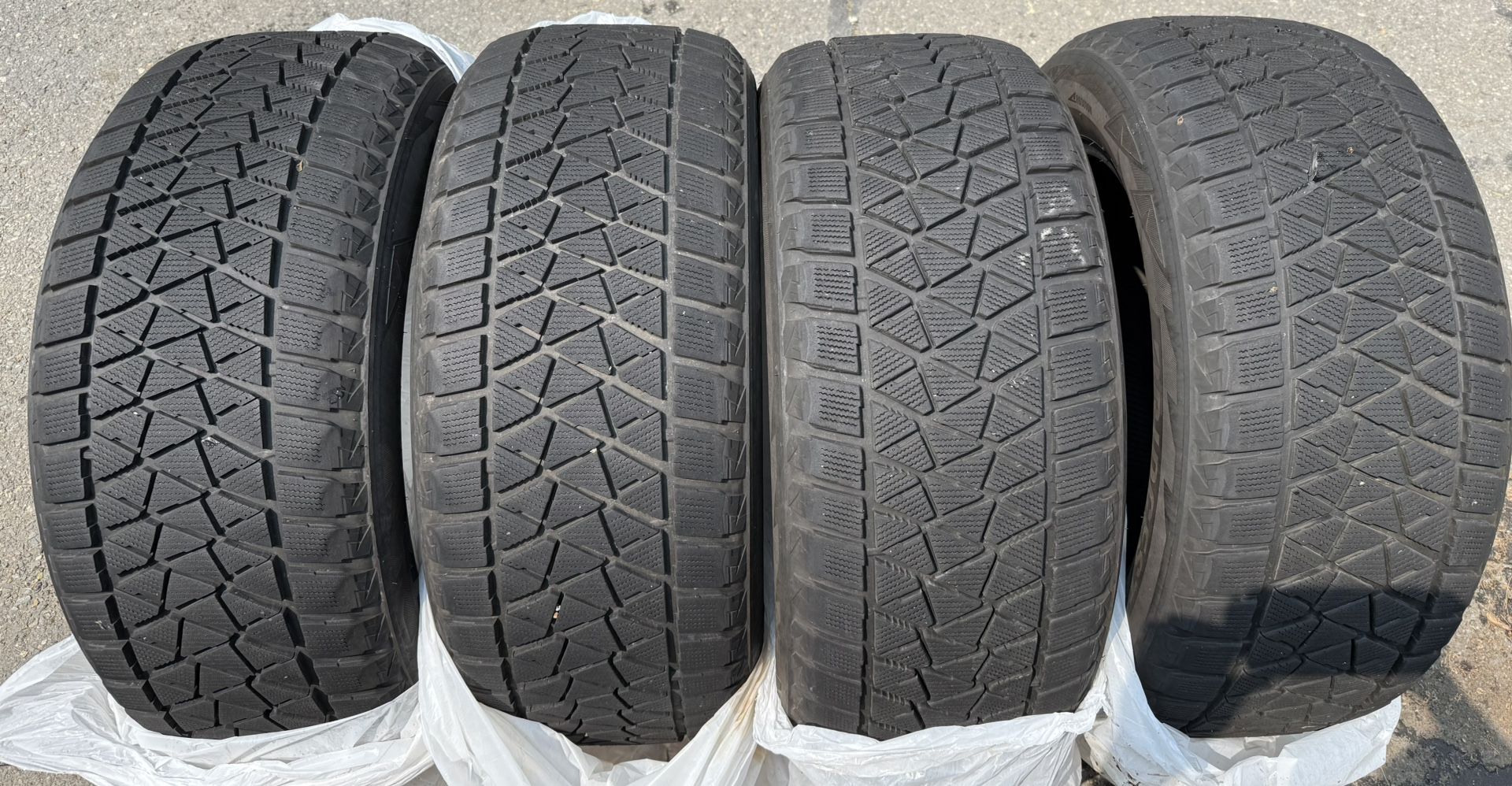 Bridgestone 275/55/19