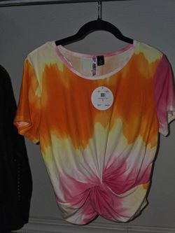 Women’s Tie Dye Knot Front Top Size Large New