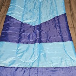 Lot Of 2 Cute Boy & Girl Youth Sleeping Bags Like New! 56"X26" Zipped / 112"X52" Open!