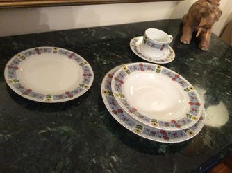 Studio Nova Fine China Service For 12