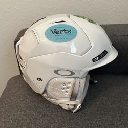 Mod5 Oakley Helmet 