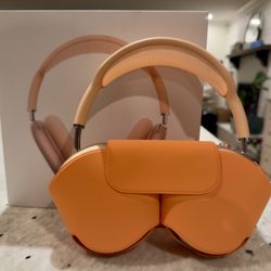 Apple AirPods Max Orange