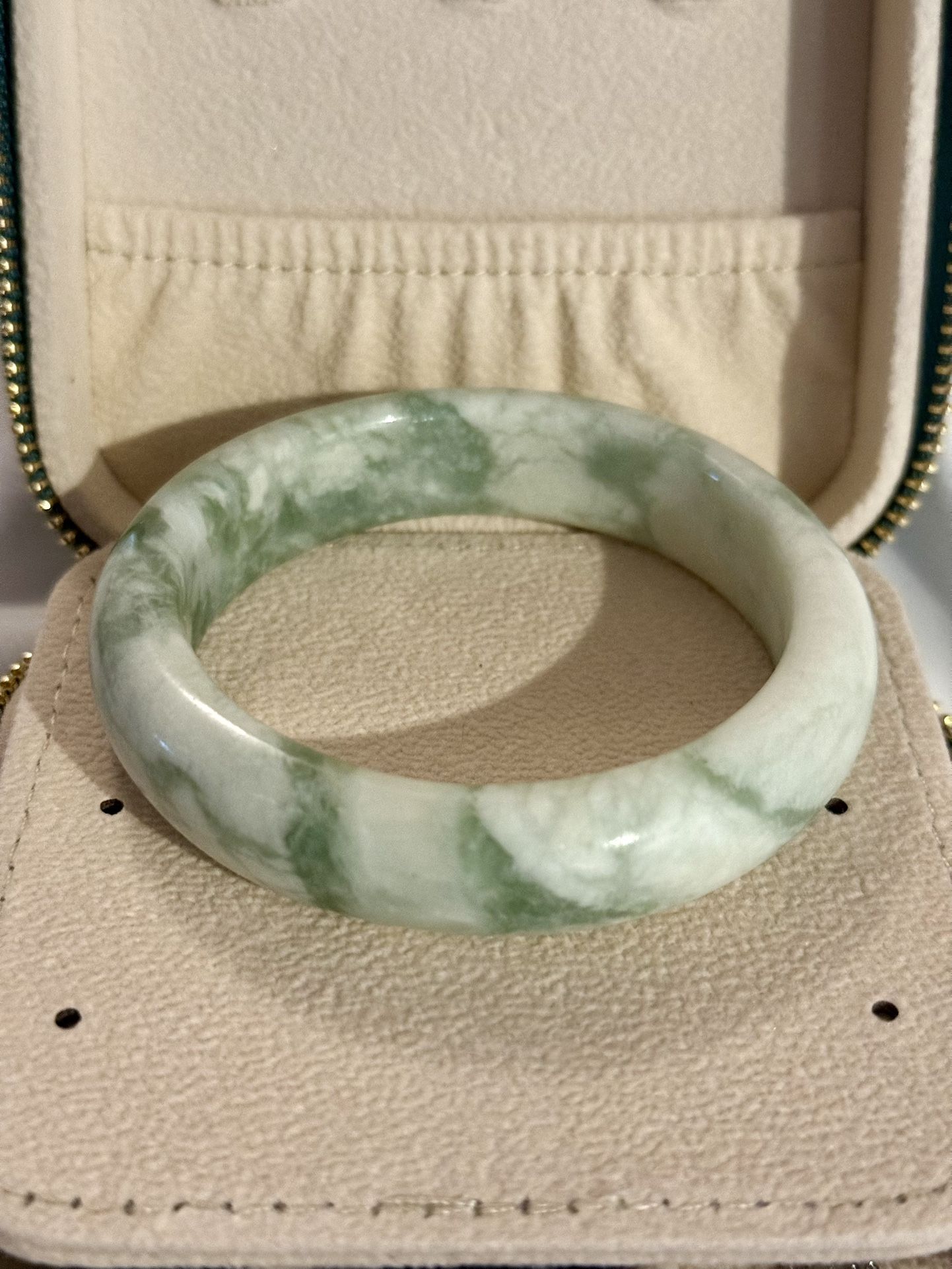 Natural Jade Bangle Bracelet