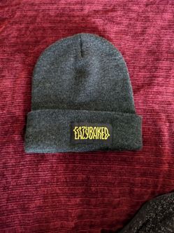 Black eazybaked beanie