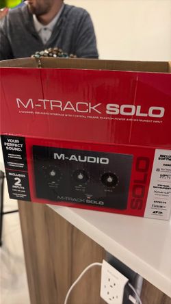M- Audio- M track Solo