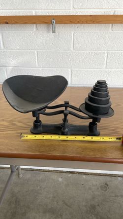 Antique Cast Iron Scale