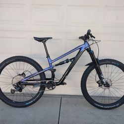 Polygon Siskiu T8 Mountain Bike