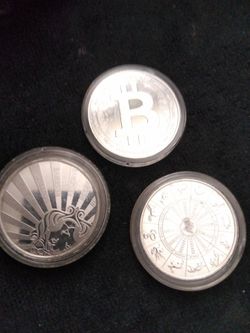(3) 1oz PURE Silver Rounds Beautiful Condition