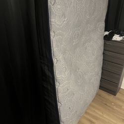 Queen Mattress 