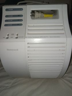 AIR PURIFIER