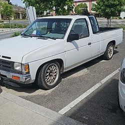 1991 Nissan Pickup