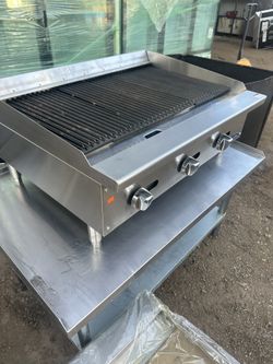 Commercial Charbroiler Counter Top 48 Inch Brand New Cool ride