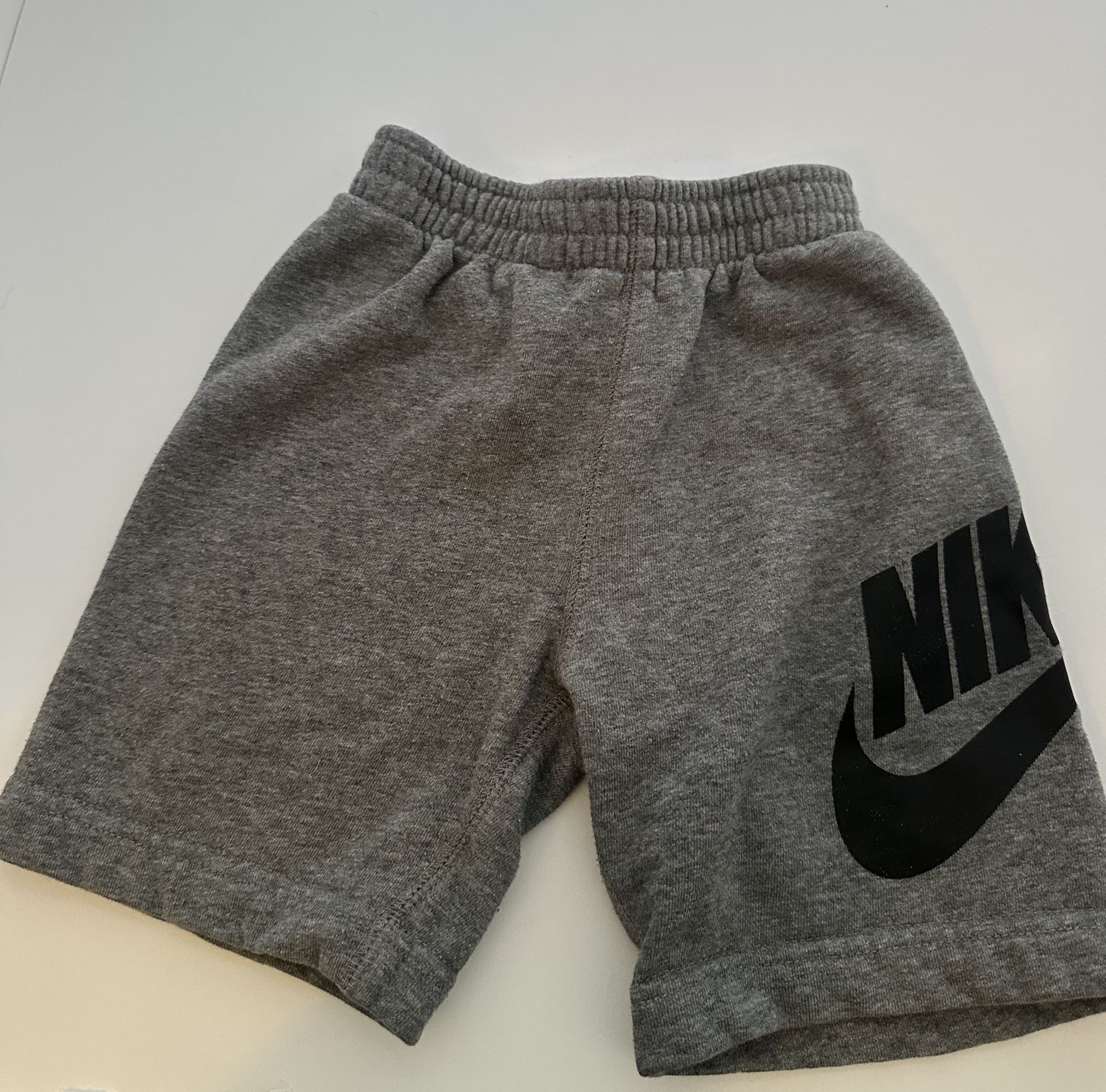 Nike Boys' Gray Athletic Shorts Size 4T