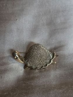 Vintage Goldtone Texture Turtle Brooch Pin