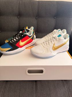 Kobe 5 (What if pack) DS Size M10.5/ W12