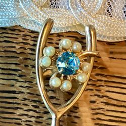 Vtg Good Luck, wishbone/Horseshoe Faux Pearl/Blue Rhines Brooch