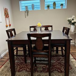 Counter top Dining Set