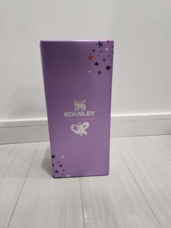 Olivia Rodrigo Stanley Cup