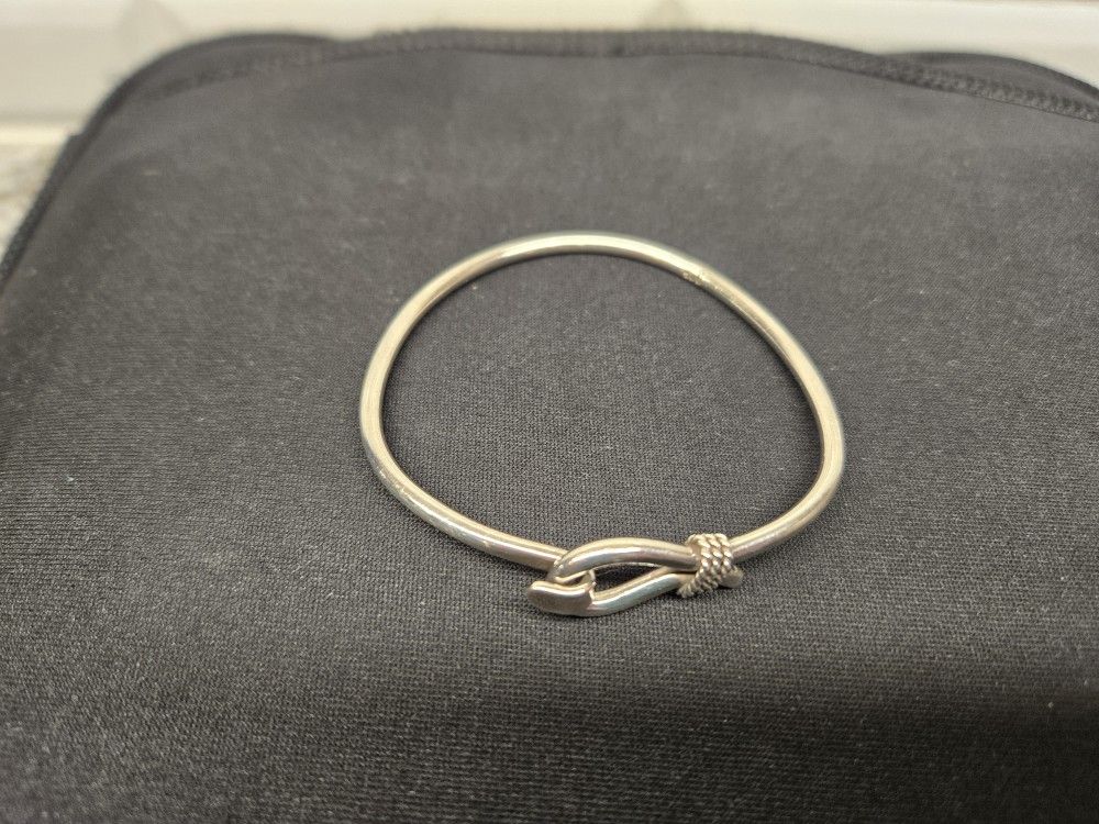 925 Sterling Silver Hook Bracelet