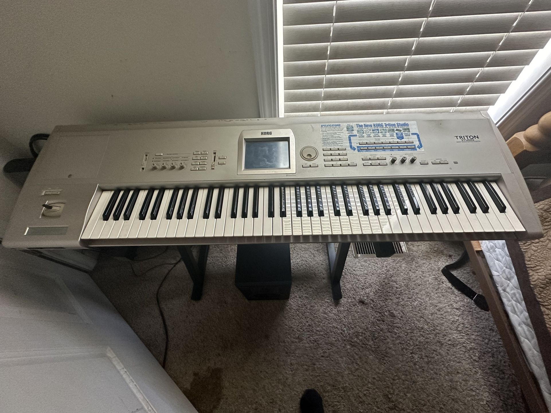 Korg Triton Studio