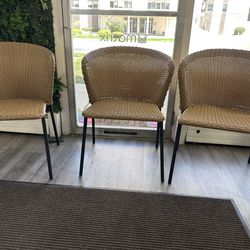 Wicker chair set f 3