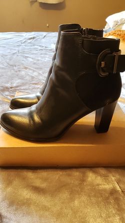 Black ankle boots- sz 6.5