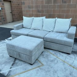 Silver couch w/ottoman 