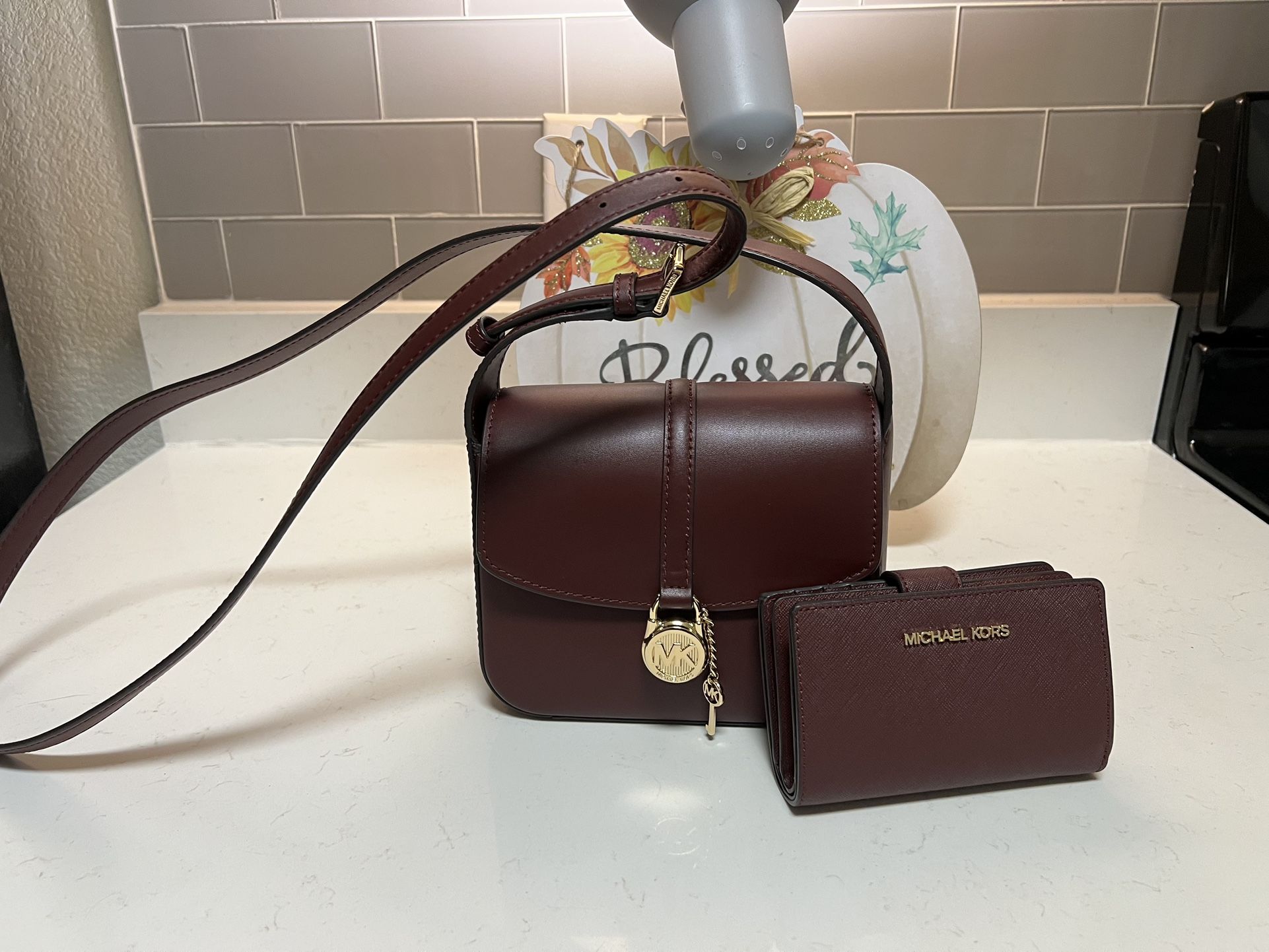 Michael Kors Shoulder Handbag With Wallet