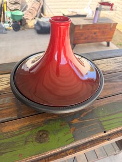 Large Le Creuset Tagine – Cast Iron Base & Red Lid