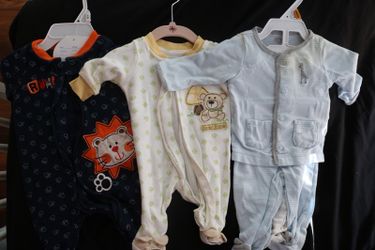 Newborn clothes