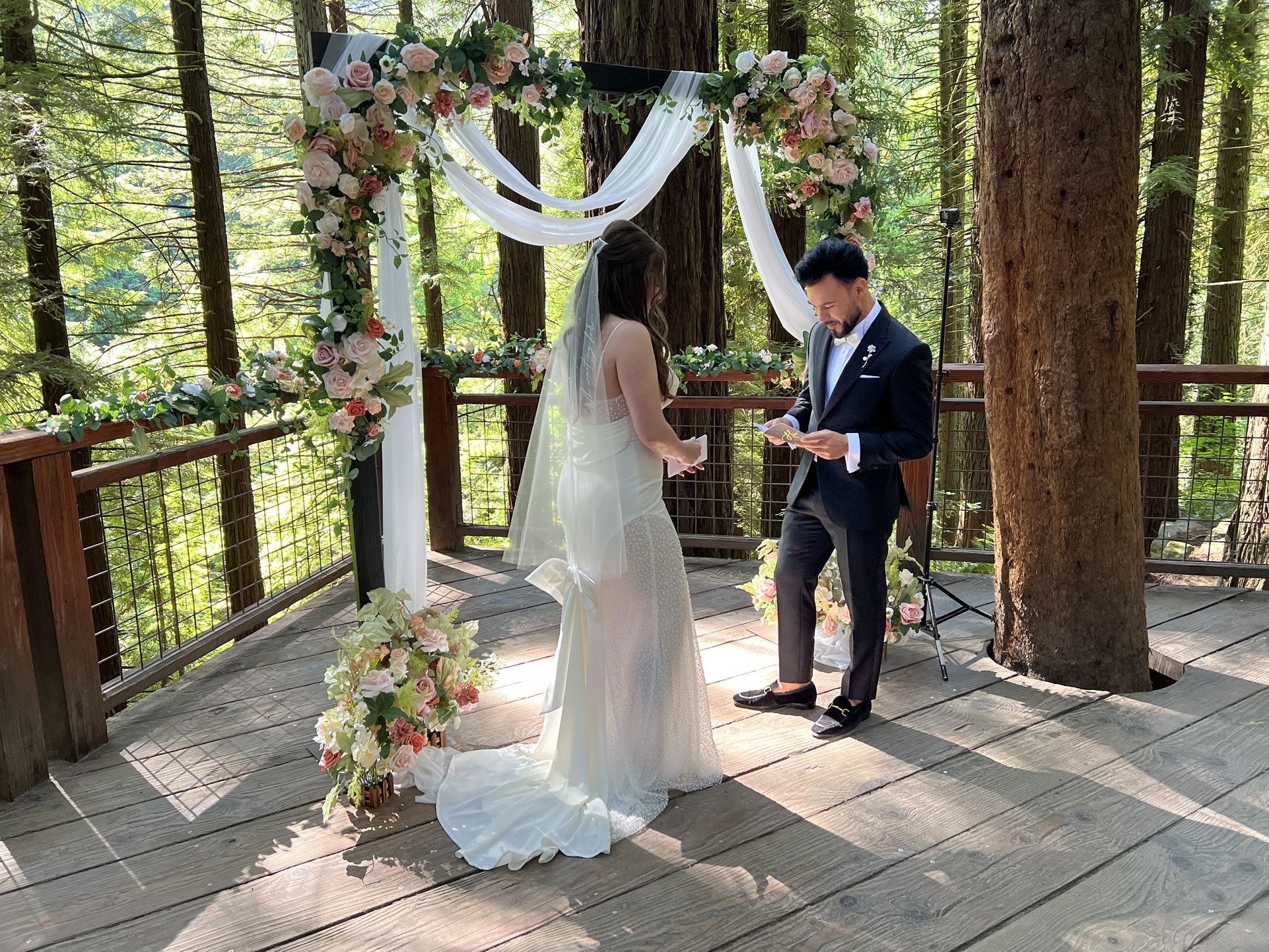 Lings Moment - Garden Blush Faux Flowers - Wedding Arch, Aisle Markers, Garland