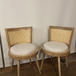 4 Kitchen Table Chairs Brand New 