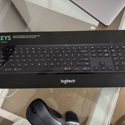 MX keys logitech keyboard and Mouse