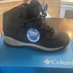 Columbia Women’s Hiking Shoes 