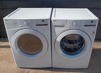 LG Stackable XXL Ultra Capacity Plus Front Loading Washer/Electric Dryer (can deliver)