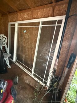Vinyl window