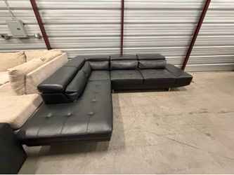 FREE Local Delivery 🚚 - black leather 2 pcs sectional couch sofa set w/ headrest