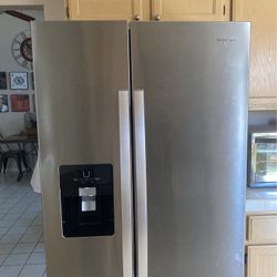 Whirlpool Fridge Whirlpool WRS325SDHZ 24.6 Cu. Ft. Side-by-Side Refrigerator - Stainless steel