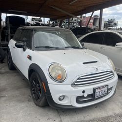 Parting Out! 2011 Mini Cooper For Parts!