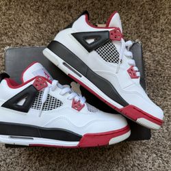 Air Jordan 4 Retro GS “Fire Red” (2012) - Size 7Y