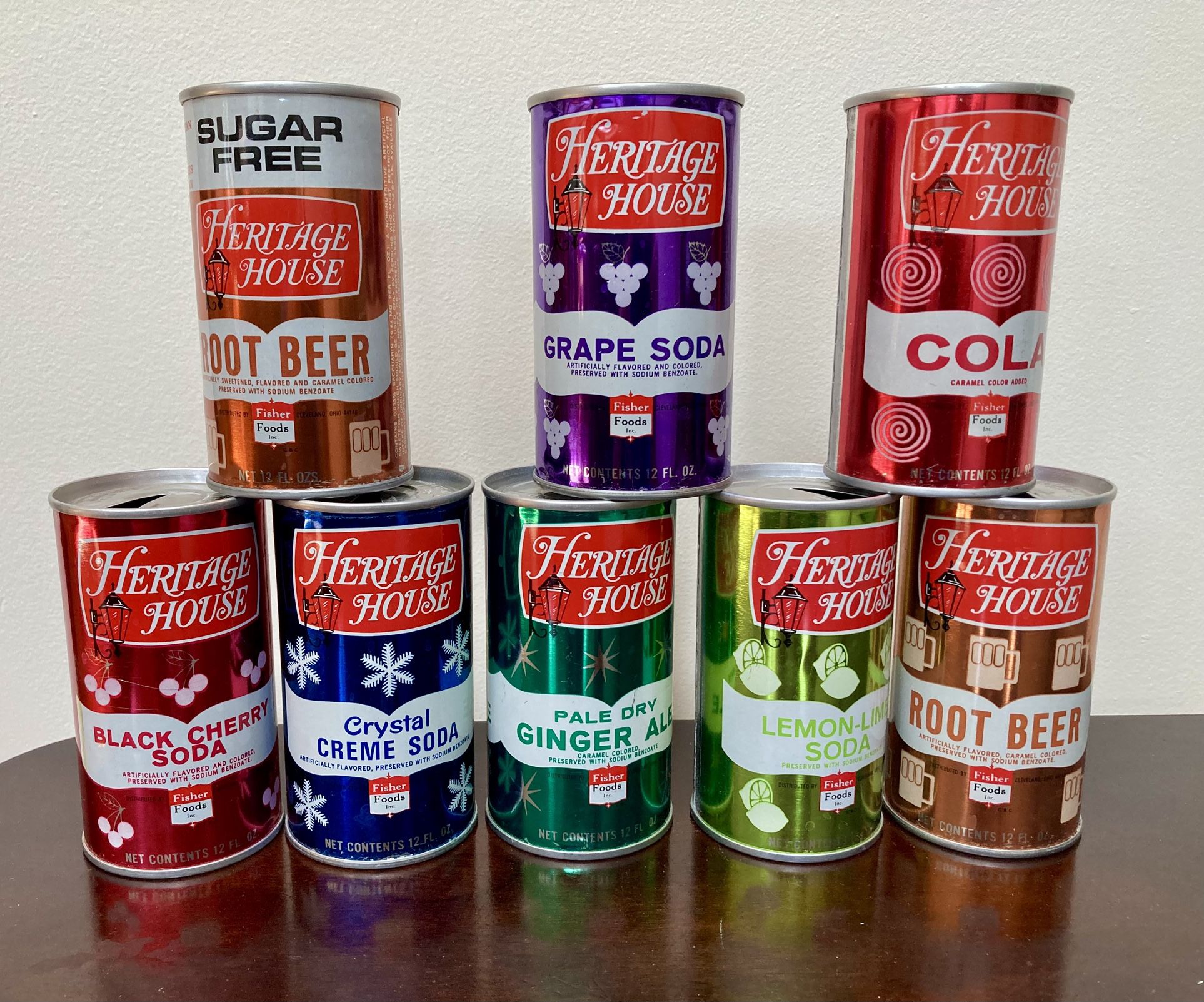 Vintage 1970’s Heritage House 12 Oz Soda Pop Cans.