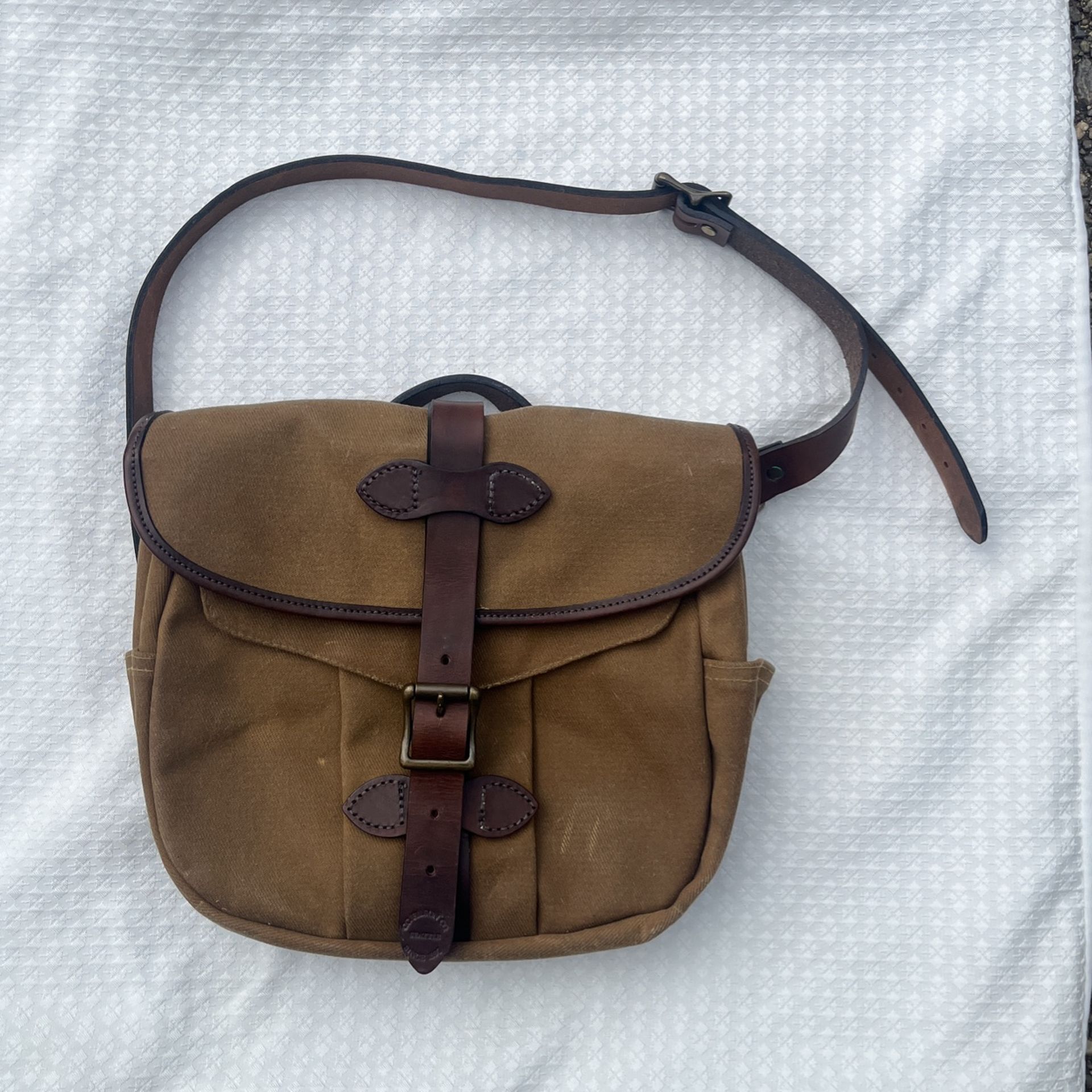 Vintage Filson Small Messenger Bag