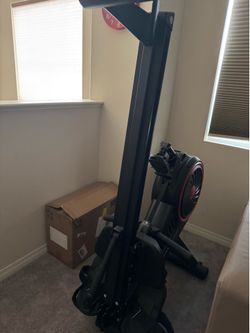 Echelon fitness smart rowing machine